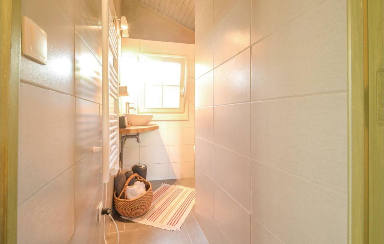 Lovely Home In Charritte De Bas With Wifi מראה חיצוני תמונה